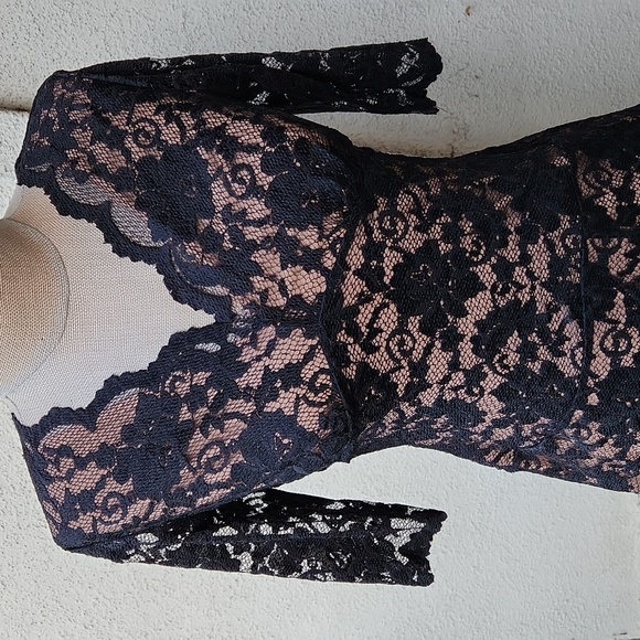 NWT CAbi Black Lace Dress - Size Small - Picture 2 of 16